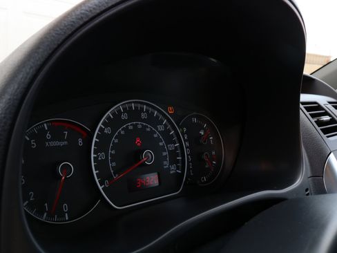 Used 2009 Suzuki SX4 Sport image 25