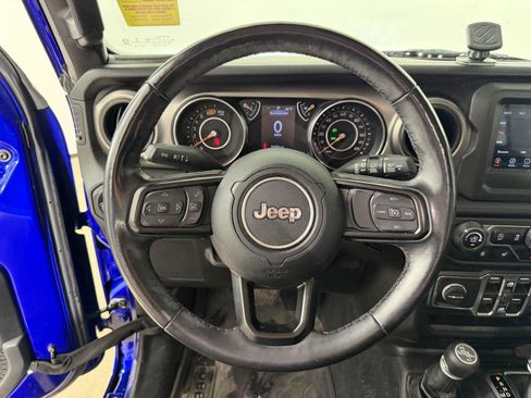 Used 2020 Jeep Wrangler Unlimited Sport AWD/4WD image 4