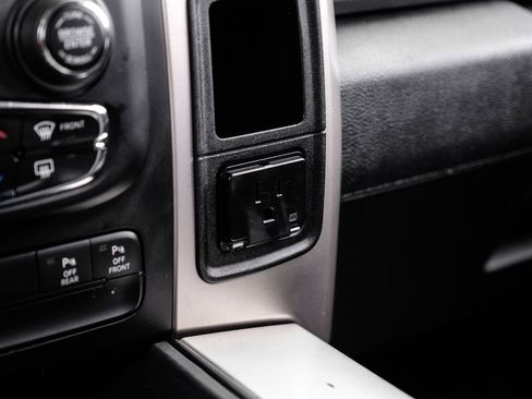 Used 2017 RAM 1500 Big Horn image 23