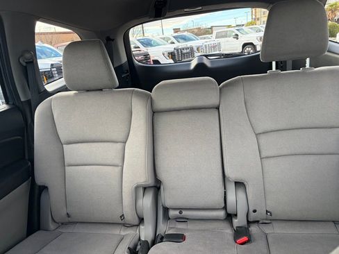 Used 2021 Honda Pilot EX image 25