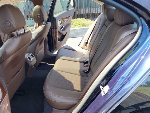 Used 2018 Mercedes-Benz E 300 E 300 4MATIC Sedan 4D image 24