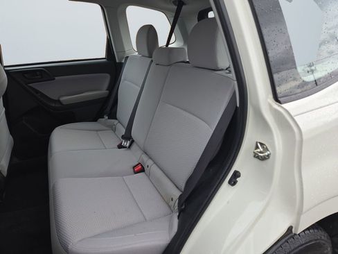 Used 2018 Subaru Forester 2.5i w/ Alloy Wheel Package image 13