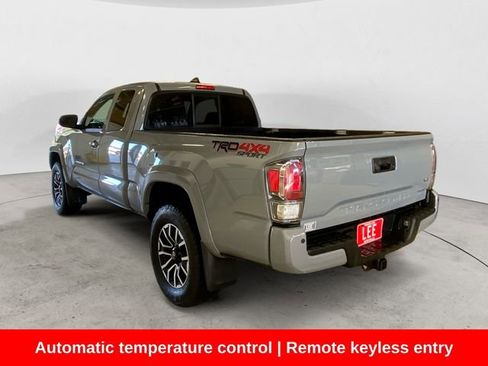 Used 2021 Toyota Tacoma TRD Sport image 3