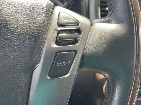 Used 2017 Nissan Titan Platinum Reserve AWD/4WD image 21