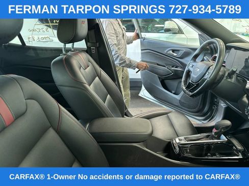 Used 2025 Chevrolet Trax RS w/ Driver Confidence Package FWD image 6