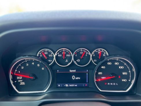 Used 2021 Chevrolet Silverado 1500 LT image 30