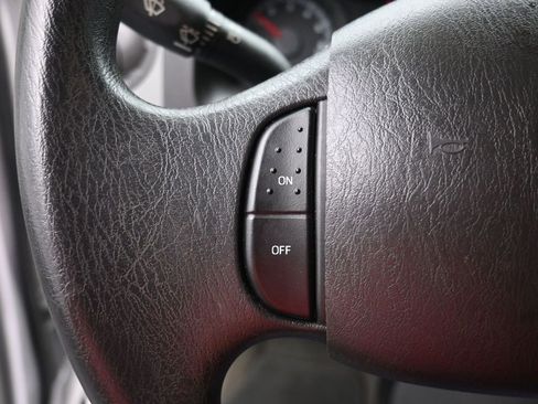 Used 2012 Ford E-350 and Econoline 350 XLT image 6