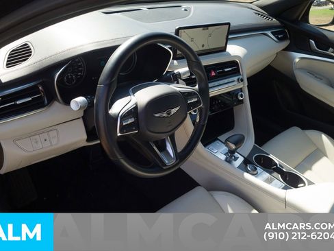 Used 2024 Genesis G70 2.5T image 5