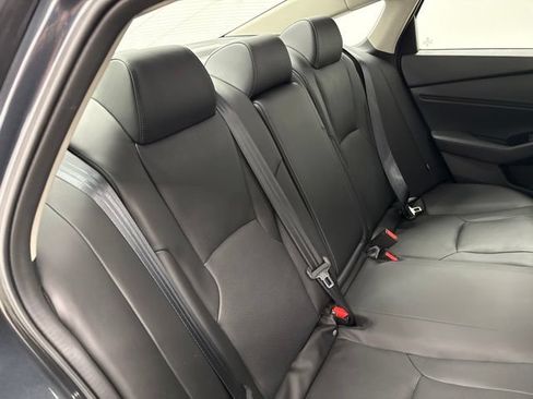 Certified 2023 Honda Accord Touring image 22