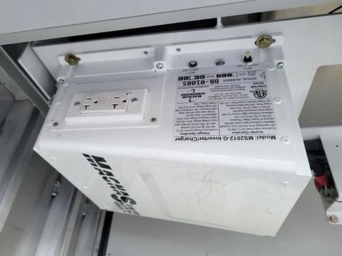 Used 2017 RAM 5500 Tradesman w/ Power & Remote Entry Group image 44