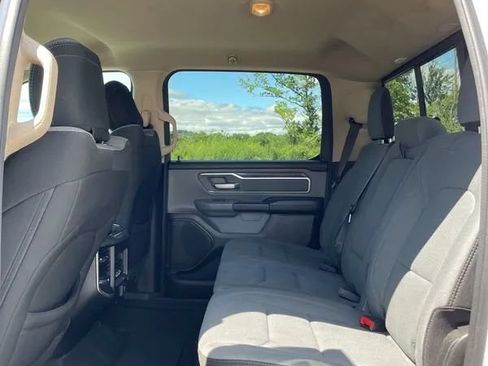 Used 2020 RAM 1500 Big Horn AWD/4WD image 22