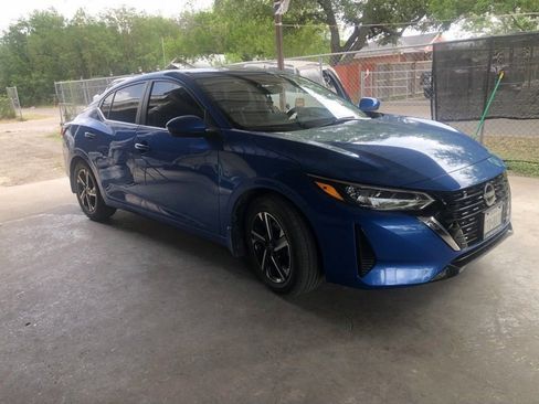 Used 2024 Nissan Sentra SV w/ Trunk Package image 1