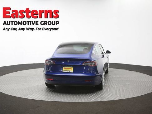 Used 2020 Tesla Model 3 Standard Range RWD image 33