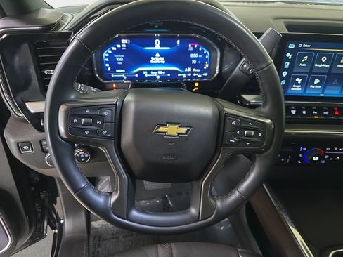 Used 2024 Chevrolet Silverado 2500 High Country w/ High Country Premium Package AWD/4WD image 19