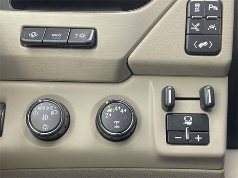 Used 2019 GMC Yukon Denali w/ Denali Ultimate Package image 19