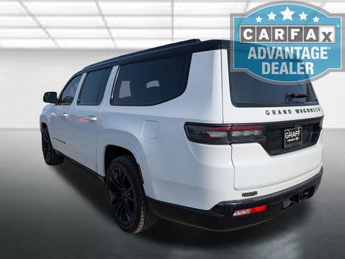 Used 2024 Jeep Grand Wagoneer L Series II w/ Quick Order Packagew 28T AWD/4WD image 2