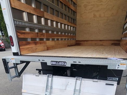 New 2024 Isuzu NPR image 3