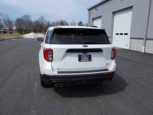 Used 2023 Ford Explorer ST w/ Equipment Group 401A image 7