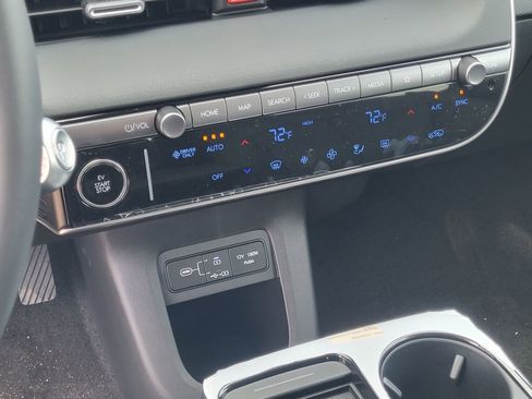 New 2026 Hyundai Ioniq 5 SEL AWD/4WD image 14