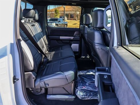 Used 2026 Ford F350 Platinum image 25