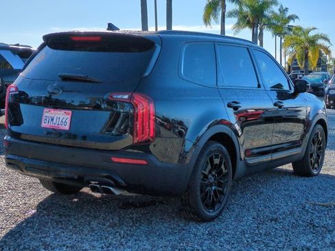 Used 2021 Kia Telluride SX w/ SX Prestige Package image 5