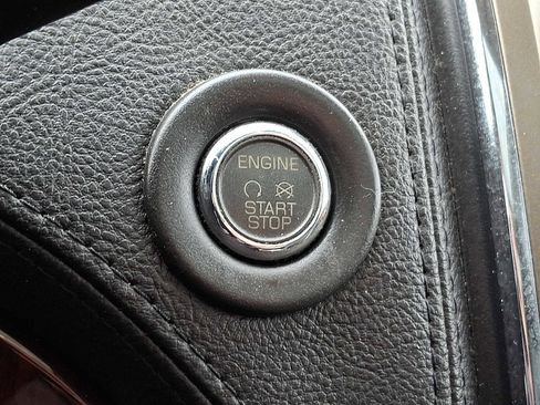 Used 2015 Lincoln MKX AWD w/ Equipment Group 102A image 21