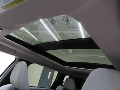 New 2025 Mitsubishi Outlander SE image 20