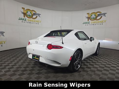 Used 2019 MAZDA MX-5 Miata RF Grand Touring RWD image 9