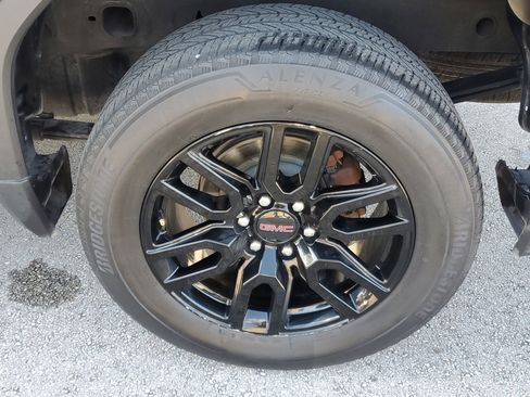 Used 2023 GMC Sierra 1500 Elevation image 5