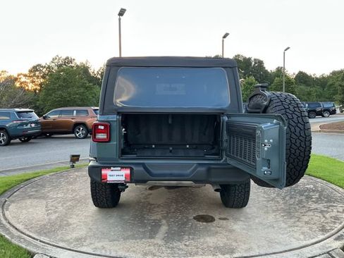 Used 2025 Jeep Wrangler Sport AWD/4WD image 24