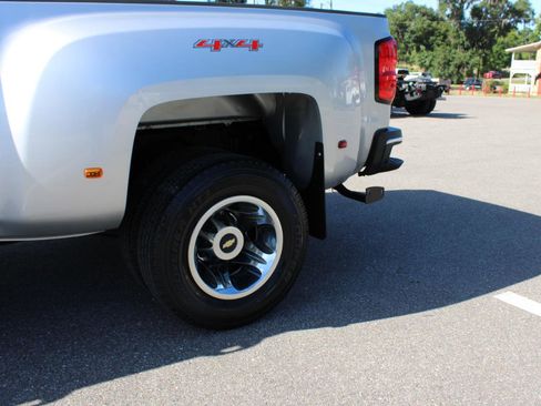 Used 2015 Chevrolet Silverado 3500 LT w/ LT Fleet Convenience Package image 4
