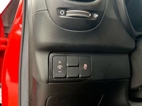 Used 2019 Kia Soul FWD image 18
