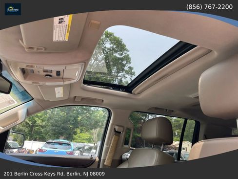 Used 2015 Chevrolet Suburban LTZ w/ Max Trailering Package AWD/4WD image 21