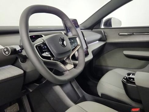 New 2026 Volvo EX30 Plus w/ Climate Package AWD/4WD image 10
