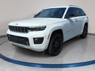Certified 2023 Jeep Grand Cherokee Overland AWD/4WD video 1