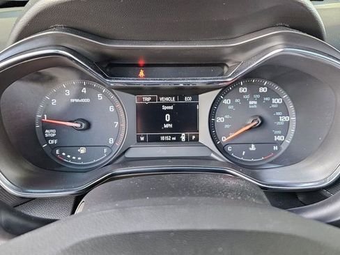 Used 2023 Chevrolet TrailBlazer ACTIV w/ Sun and Liftgate Package FWD image 14