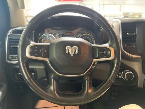 Certified 2019 RAM 1500 Big Horn AWD/4WD image 15