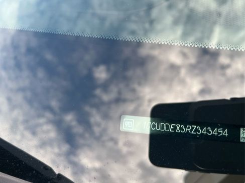 Used 2024 Chevrolet Silverado 1500 LT image 22