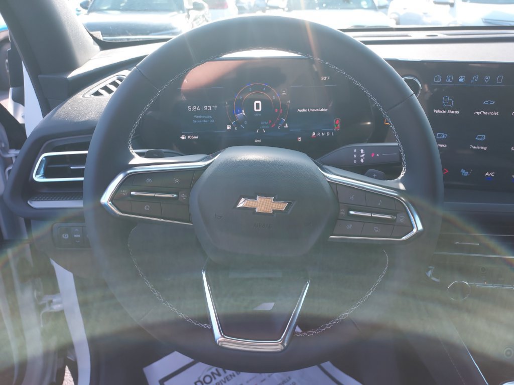 New 2027 Chevrolet Traverse LT FWD image 17