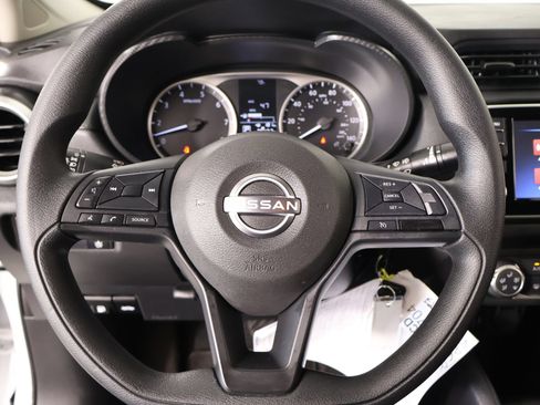 Used 2024 Nissan Versa S w/ S Plus Package FWD image 3