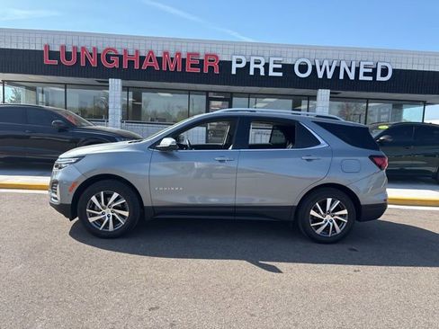 Used 2024 Chevrolet Equinox Premier AWD/4WD image 11