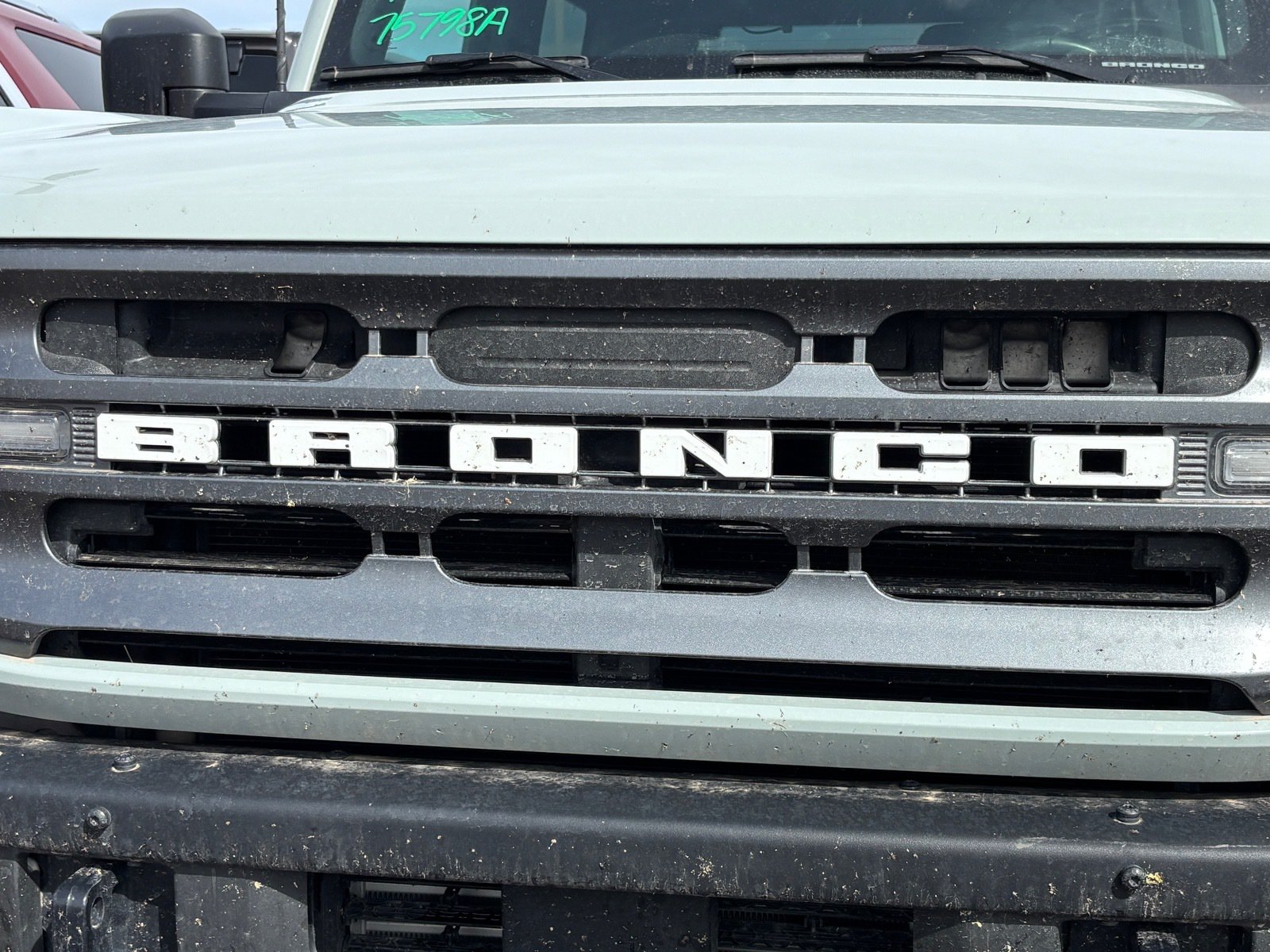 Used 2024 Ford Bronco Big Bend w/ Sasquatch Package AWD/4WD image 9