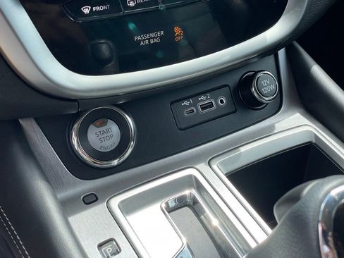 Certified 2024 Nissan Murano SL AWD/4WD image 20