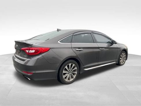 Used 2017 Hyundai Sonata Sport w/ Value Edition Package 02 image 9