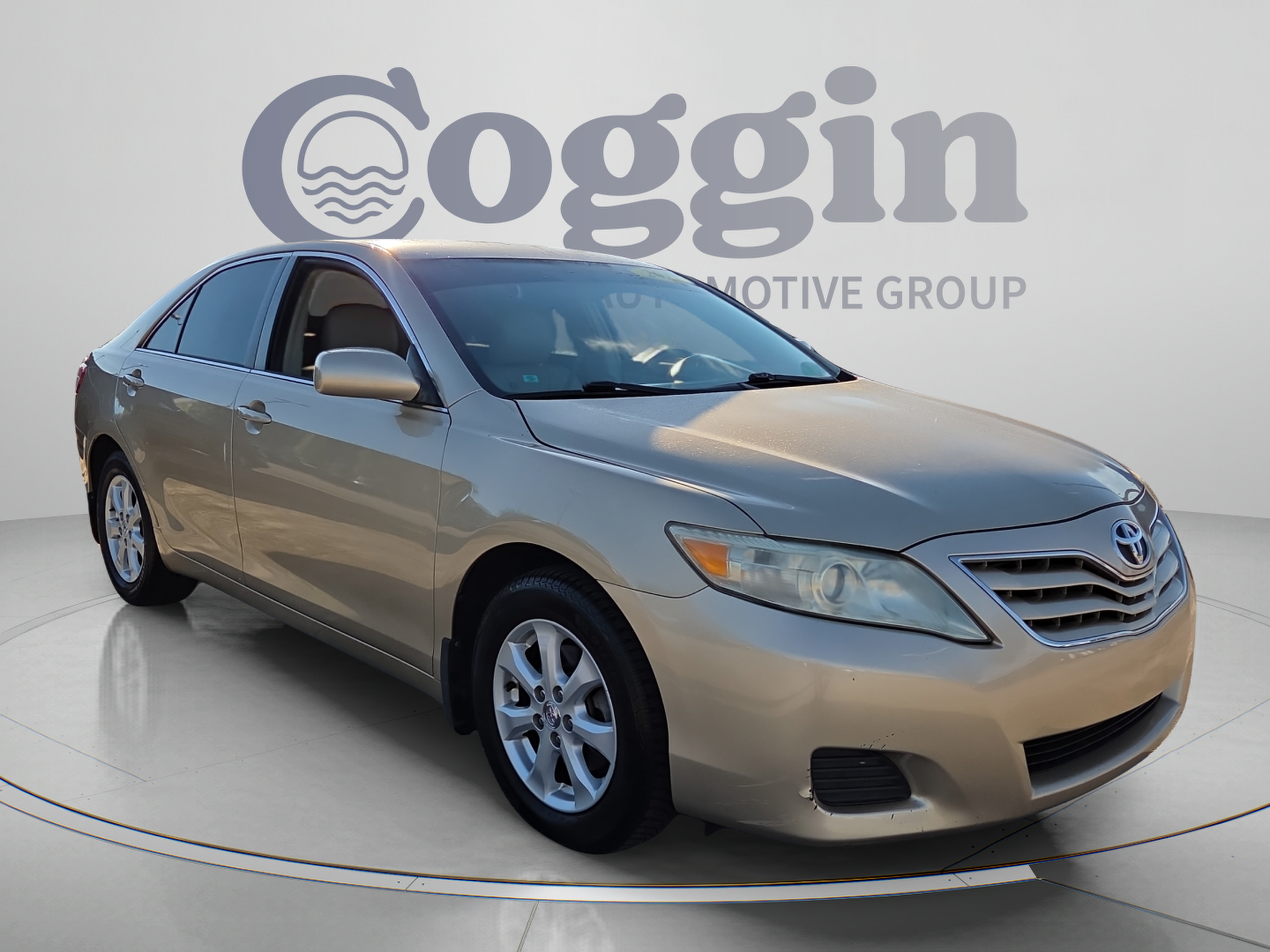 Used 2011 Toyota Camry LE w/ LE Extra-Value Pkg FWD image 7