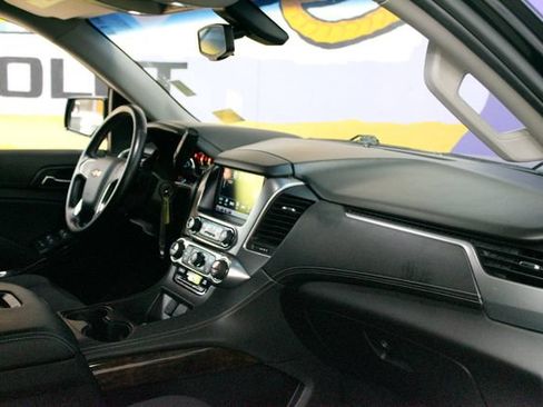 Used 2019 Chevrolet Tahoe LS AWD/4WD image 10