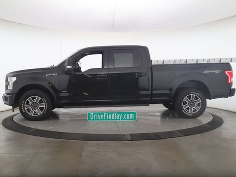Used 2017 Ford F150 XLT w/ Equipment Group 302A Luxury AWD/4WD image 9