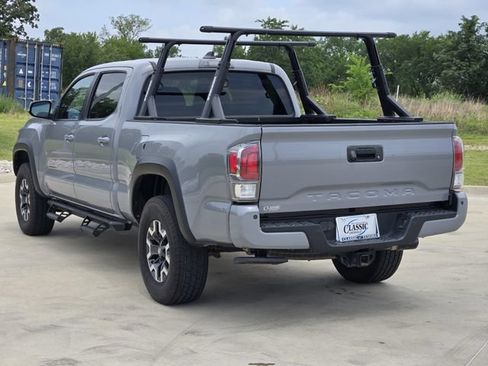 Used 2020 Toyota Tacoma TRD Off-Road w/ Technology Package AWD/4WD image 6