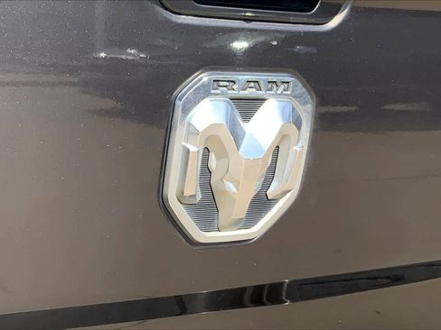 Used 2019 RAM 2500 Big Horn image 30