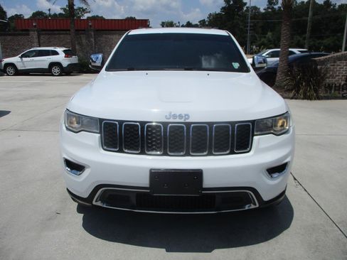 Used 2020 Jeep Grand Cherokee Limited AWD/4WD image 28